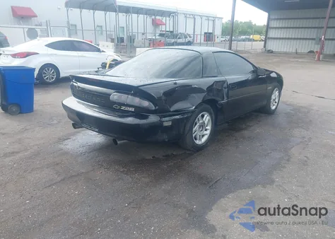 1996 Chevrolet Camaro Z28 from USA, damaged, VIN 2G1FP22P3T2142060
